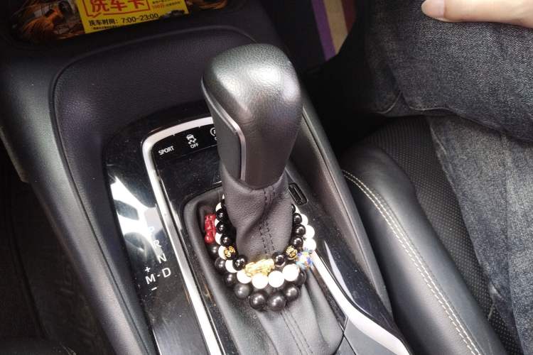 Used Toyota Corolla 2019 1.2T S-CVT GL-i Luxury Edition Gear Lever