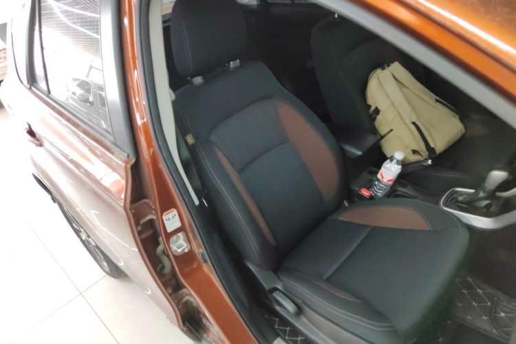 Used Suzuki Vitara S-Cross 2017 1.6L CVT Two-Wheel Drive Urban Fashion Model