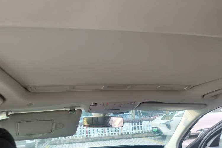 Used Mercedes-Benz C-Class 2020 Restyled C 200 L Fashion Edition Sport Version Headliner