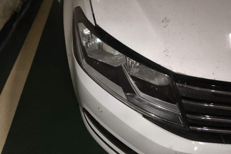 Used Volkswagen Gran Lavida 2015 1.6L Automatic Comfort Edition
