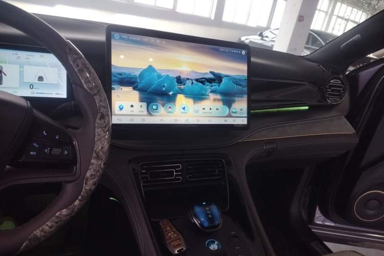 Used BYD Frigate 07 2024 HONOR Edition DM-i 100KM Luxury Model