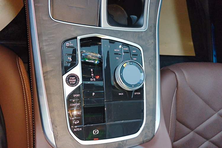 Used BMW X5 2023 xDrive 30Li Luxury M Sport Night Edition Package