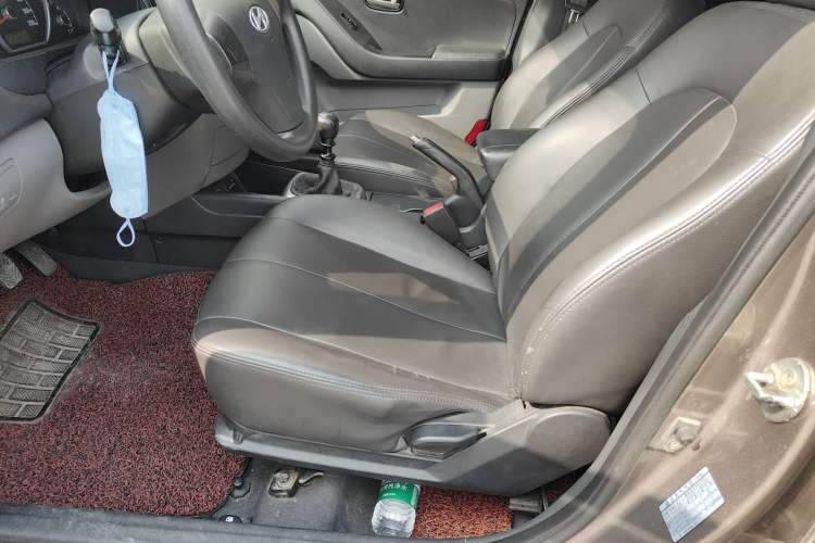 Used Hyundai Celesta 2011 1.6L Manual Comfort Edition