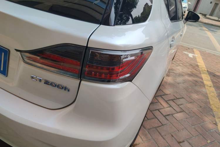 Used Lexus CT 2014 CT200h Comfort Edition Monochrome
