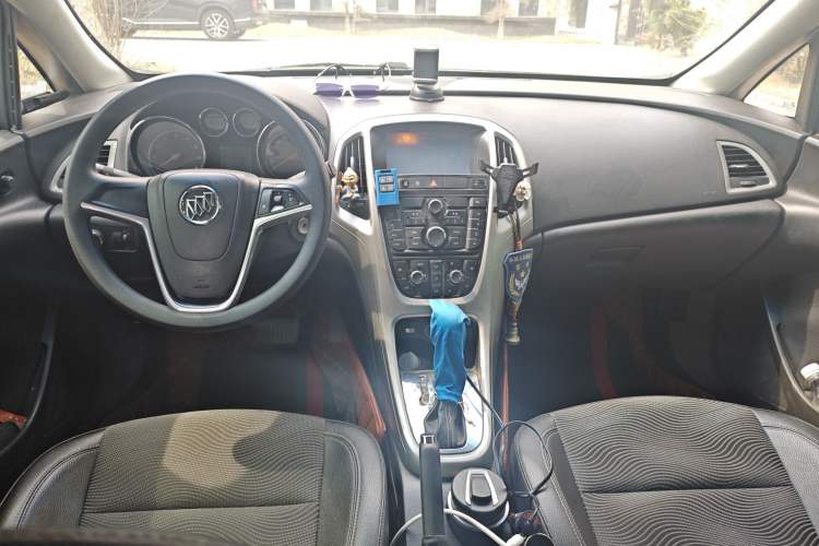 Used Buick GT 2013 XT 1.6L Automatic Fashion Edition