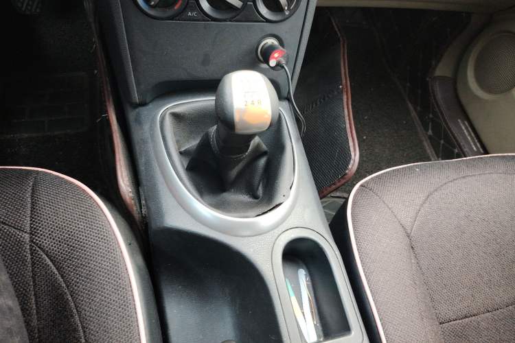 Used Nissan Qashqai 2012 1.6XE Wind 5MT 2WD
