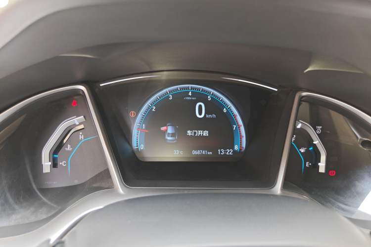 Used Honda Civic 2016 220TURBO Manual Luxury Edition