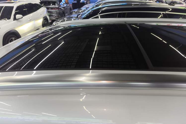 Used BYD Sealion 05 DM-i 2025 DM-i Smart Drive 115KM Flagship Model
