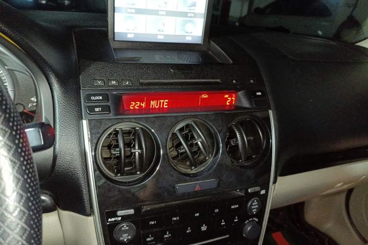 Used Mazda Mazda 6 2011 2.0L Automatic Fashion Edition
