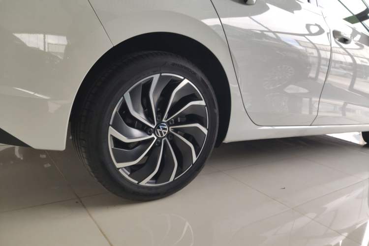 Used Volkswagen Golf 2023 Facelift 280TSI DSG Pro
