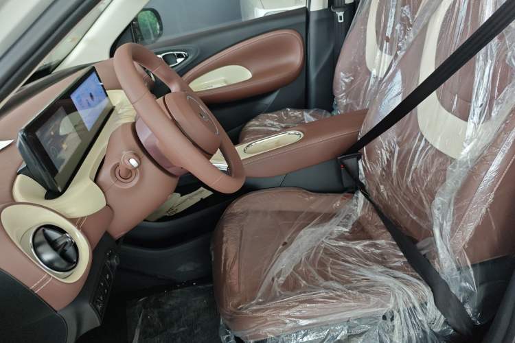 Used Wuling Bingo 2025 333 km Enjoyment Version Left Front Seat