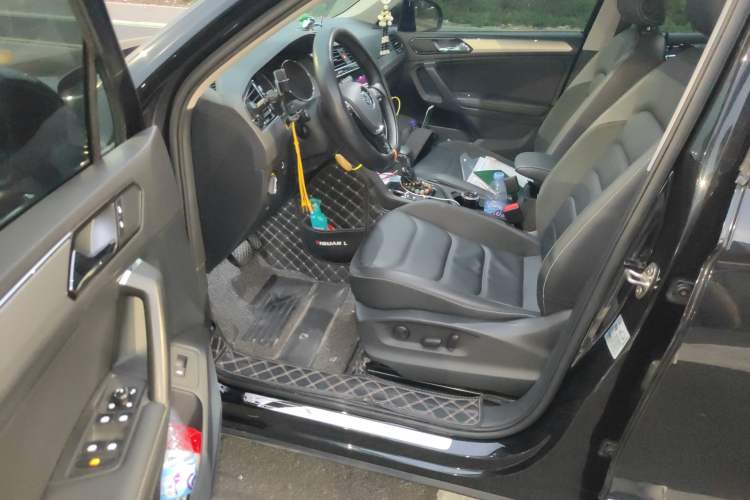 Used Volkswagen Tiguan L 2019 Revised Version 330TSI Automatic Two-Wheel Drive Intelligent Luxury Edition China V Standard