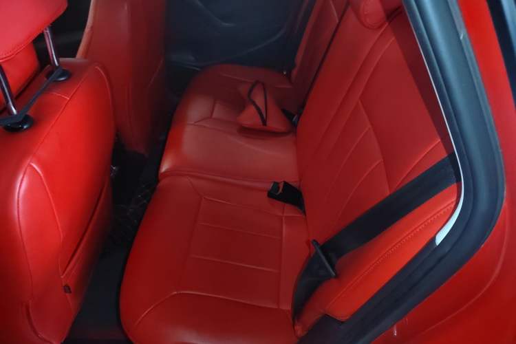 Used Volkswagen Polo 2016 1.6L Automatic Comfort Model Left Rear Seat