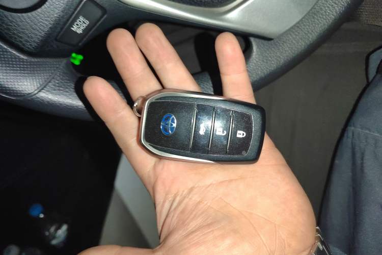 Used Toyota Corolla 2017 Revised Dual-Engine 1.8L E-CVT Leading Edition