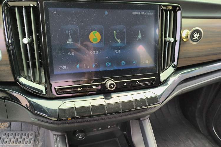 Used JMC Yuhu 9 2019 2.0T Manual Gasoline Two-Wheel Drive Comfort Edition