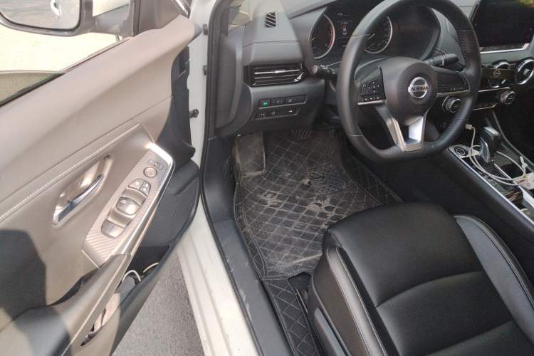 Used Nissan Sylphy 2022 1.6L XL CVT Enjoyment Edition Driver Seat