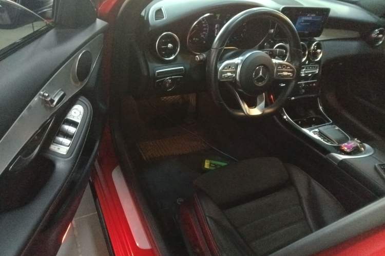 Used Mercedes-Benz C-Class 2019 C 260 Sport Edition Driver Seat