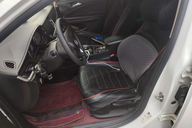 Used Buick Verano 2019 Sedan 20T Dual-Clutch Leading Model
