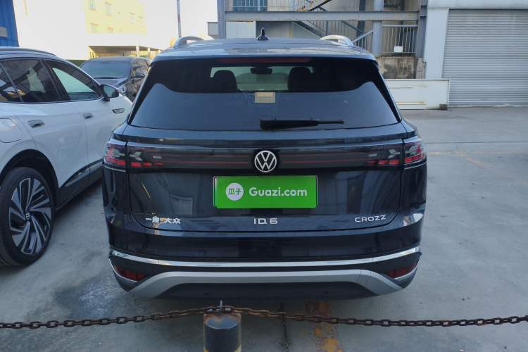 Used Volkswagen ID.6 CROZZ 2022 Long-Range PRO Edition
