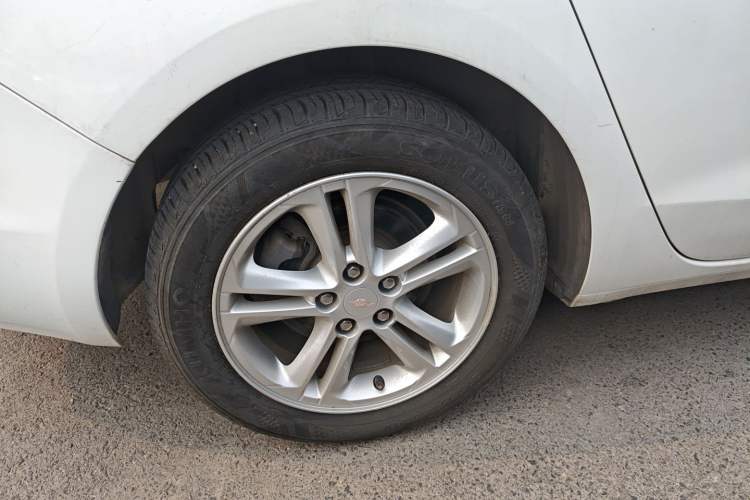 Used Chevrolet Cruze 2015 1.5L Manual Fashion Edition
