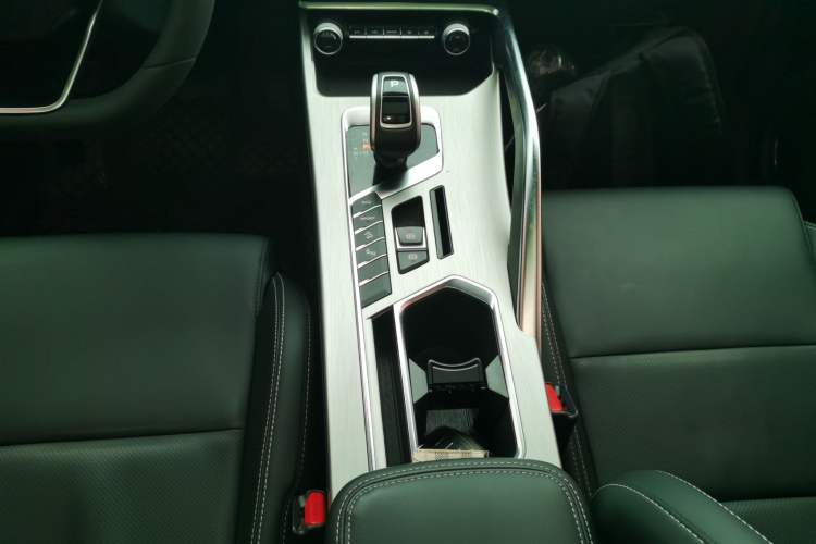 Used Geely Auto Coolray 2019 260T DCT Knight China VI Standard
