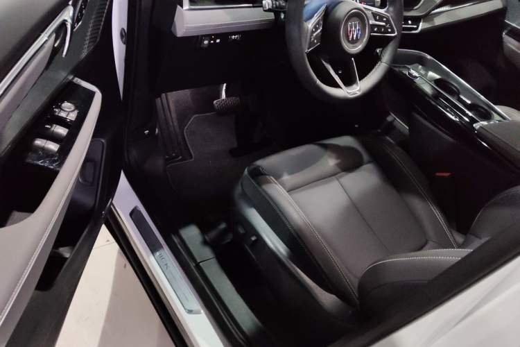 Used Buick E5 2023 Zhixiang Standard Range Edition Driver Seat
