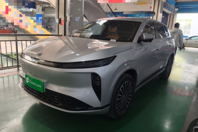 Used Dongfeng Aeolus L8 2025 Model 185KM Dream Edition