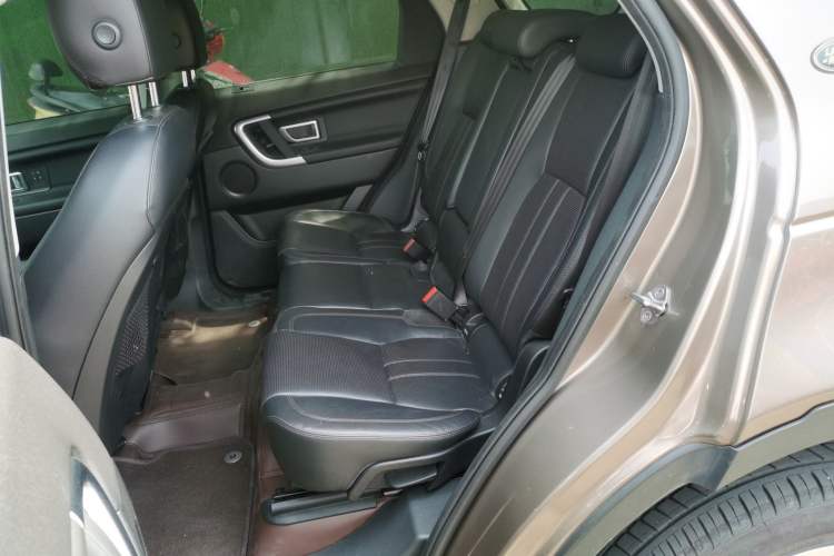 Used Land Rover Discovery Sport 2016 2.0T HSE Left Rear Seat