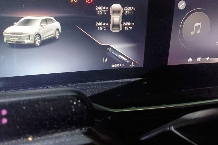 Used EXEED Stellar 2023 400T Two-Wheel Drive Comfort Edition Odometer Close Up