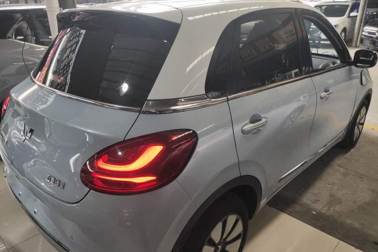 Used Wuling Bingo 2023 410 km Lingxi Deluxe Edition