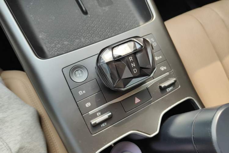 Used BYD Song Pro New Energy 2025 Second-Generation DM-i 75KM Overachiever Trim
