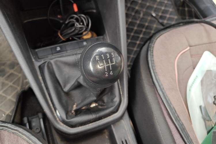 Used Jetta VA3 2019 1.5L Manual Entry-Level Version Gear Lever