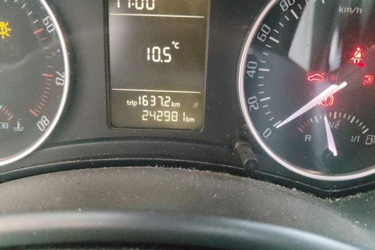 Used Skoda Octavia 2010 2.0L Manual Yijun Edition