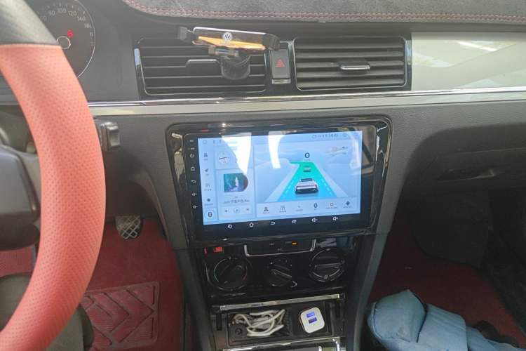 Used Volkswagen Bora 2014 1.6L Manual Fashion Edition Audio And AC Panel