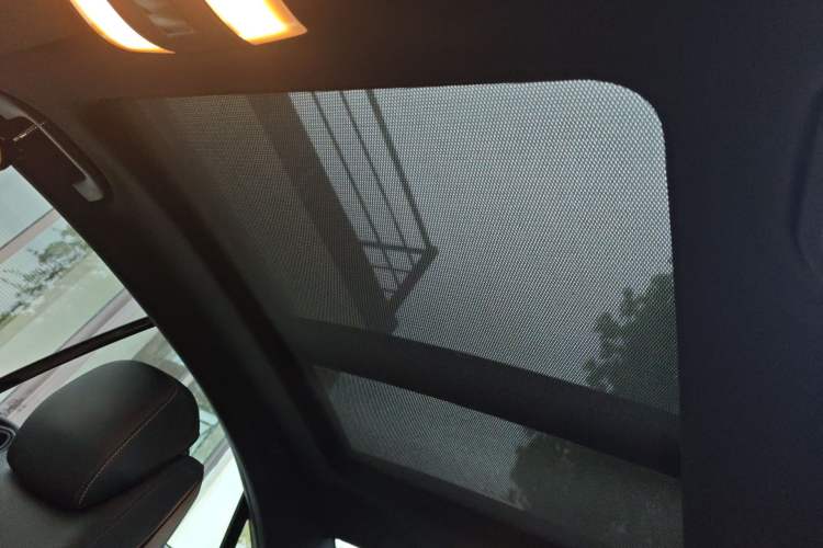 Used Mercedes-Benz E-Class 2016 E 200 Coupe Dynamic Edition Headliner