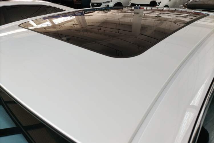 Used Geely Auto Preface 2026 Model Oriental Yao 1.5TD Fuyao Edition Roof