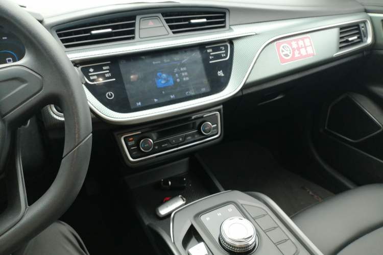 Used Livan Maple 60s 2022 Easy-to-Replace Version Lithium Iron Phosphate
