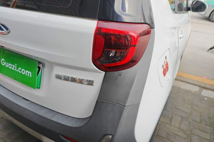 Used Chery QQ Little Ant 2021 200 000-Yuan Ant Fan Edition Talent Version Lithium Iron Phosphate 301 km Right Rear Taillight