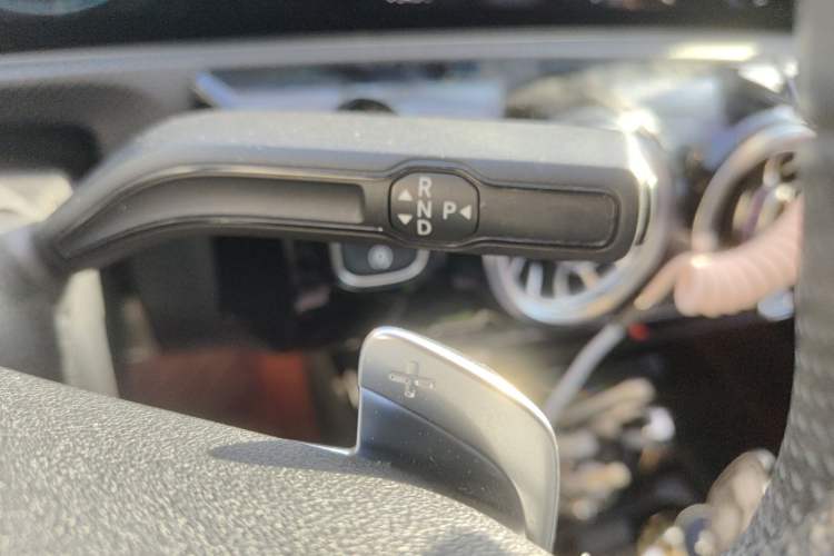 Used Mercedes-Benz A-Class 2020 Restyled A 200 L Sport Sedan Fashion Version
