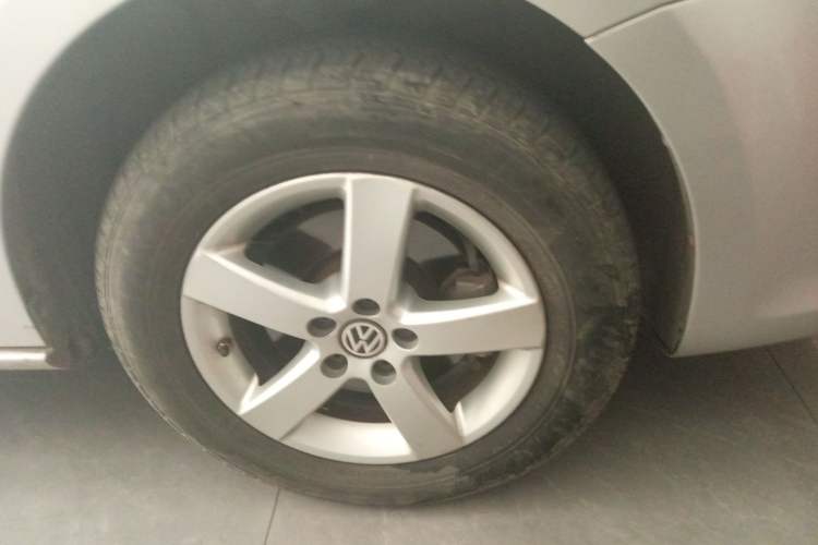 Used Volkswagen Bora 2012 1.6L Manual Fashion Edition
