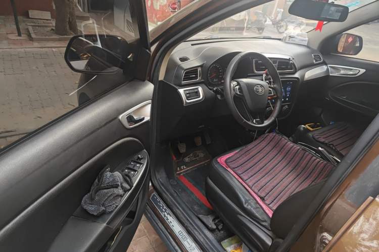 Used FAW Junpai D60 2016 1.5L Manual Luxury Version
