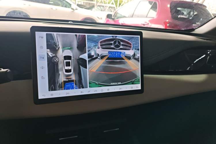 Used BYD Seal 06 New Energy 2025 DM-i Smart Drive 80KM Luxury Model Audio And AC Panel