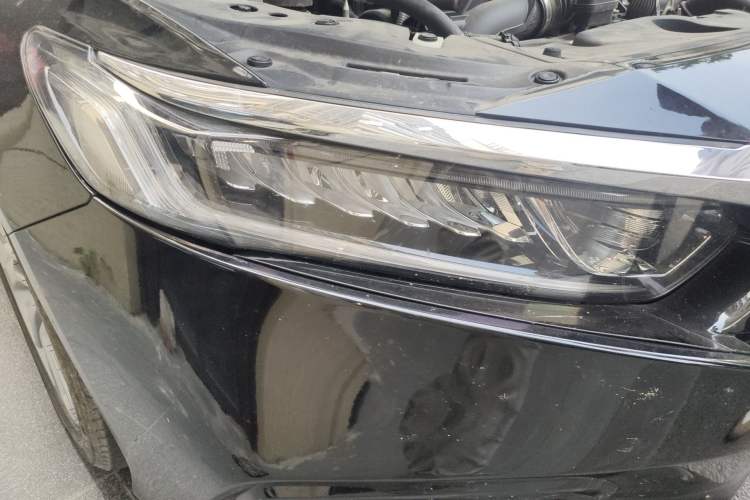 Used Honda Accord 2018 260TURBO Elite Edition China V Right Front Headlight