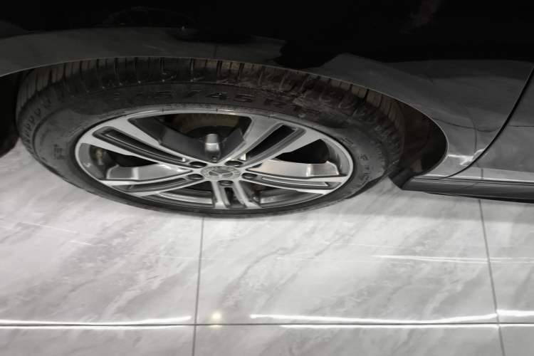 Used Mercedes-Benz E-Class 2023 E 260 L Sport Edition
