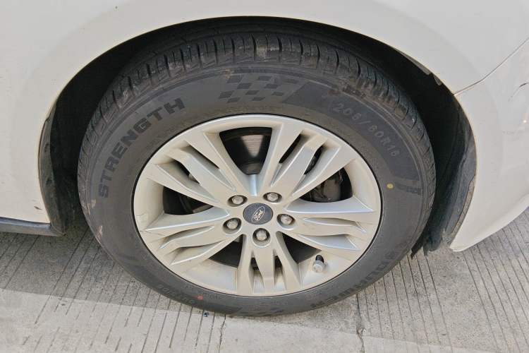 Used Ford Focus 2012 Sedan 1.6L Manual Comfort Model
