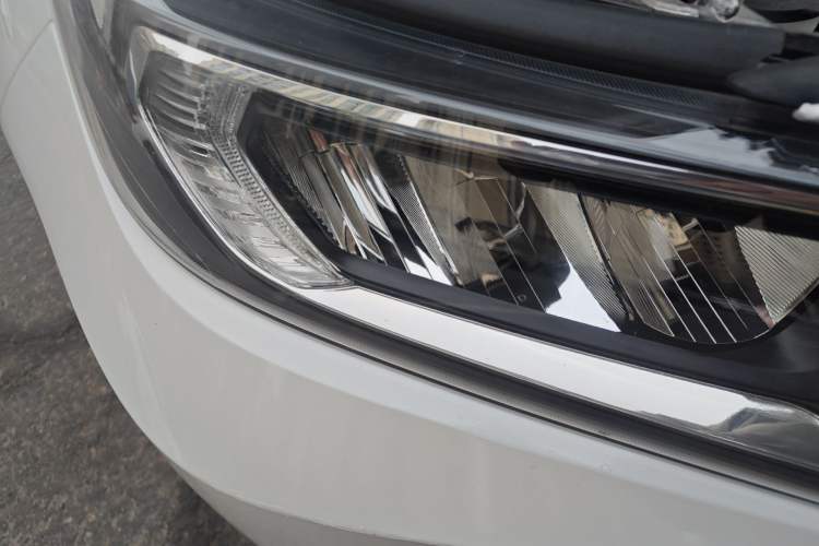 Used Toyota RAV4 2021 2.0L CVT Two-Wheel Drive Fashion PLUS Edition Right Front Headlight