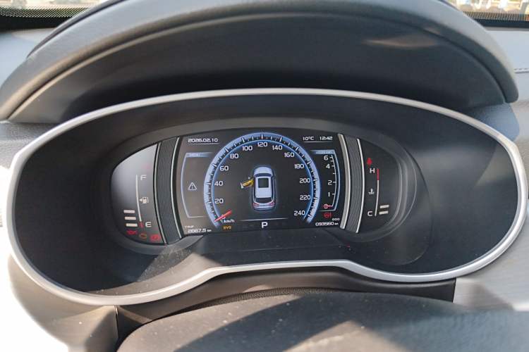 Used Geely Auto Emgrand X7 Sport 2016 1.8TD Automatic Smart Connectivity Version
