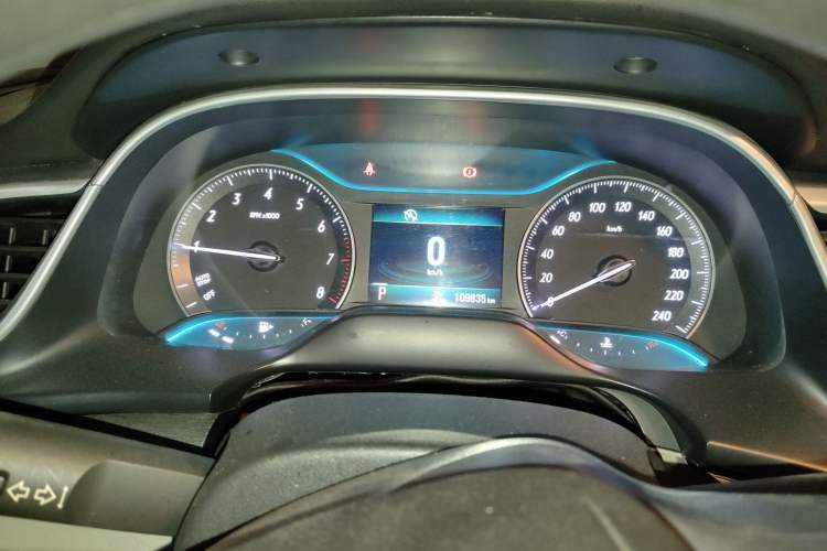 Used Buick GT 2016 15N Automatic Elite Edition Instrument Cluster