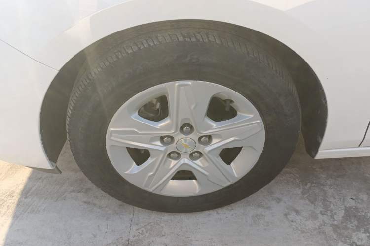 Used Chevrolet Cavalier 2019 320 Automatic Enjoyment with Sunroof