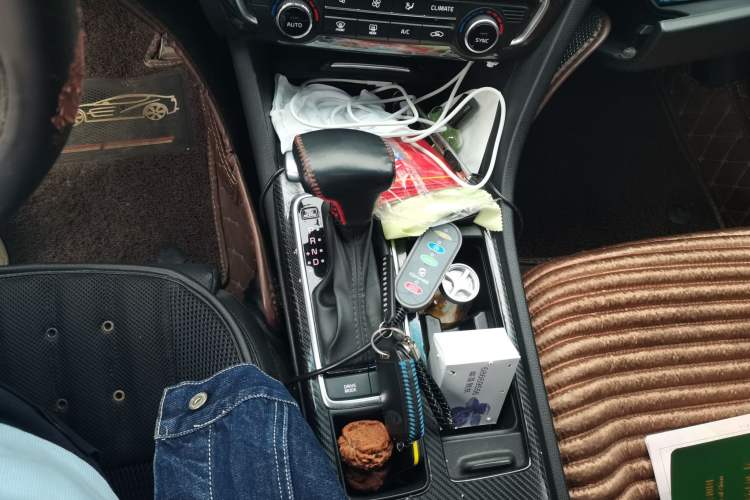 Used Kia K5 2016 1.6T Automatic LUX
